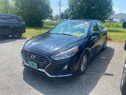 Used 2018 Hyundai Sonata SE FWD image 3