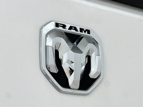 Used 2023 RAM ProMaster 2500 FWD image 38