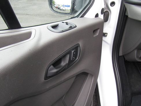 Used 2024 Ford Transit 350 XLT RWD image 24