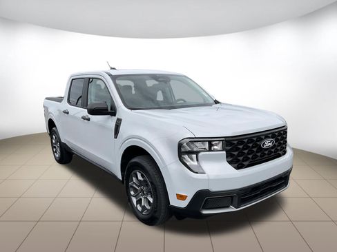 Used 2026 Ford Maverick XLT AWD/4WD image 1