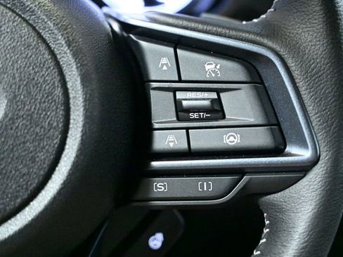 Used 2025 Subaru Forester Limited image 40