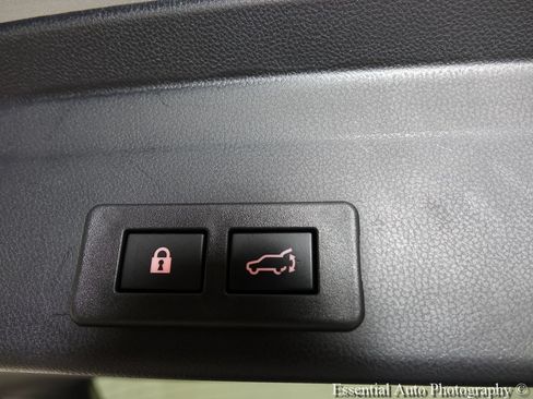 Used 2024 Subaru Ascent Touring AWD/4WD image 25