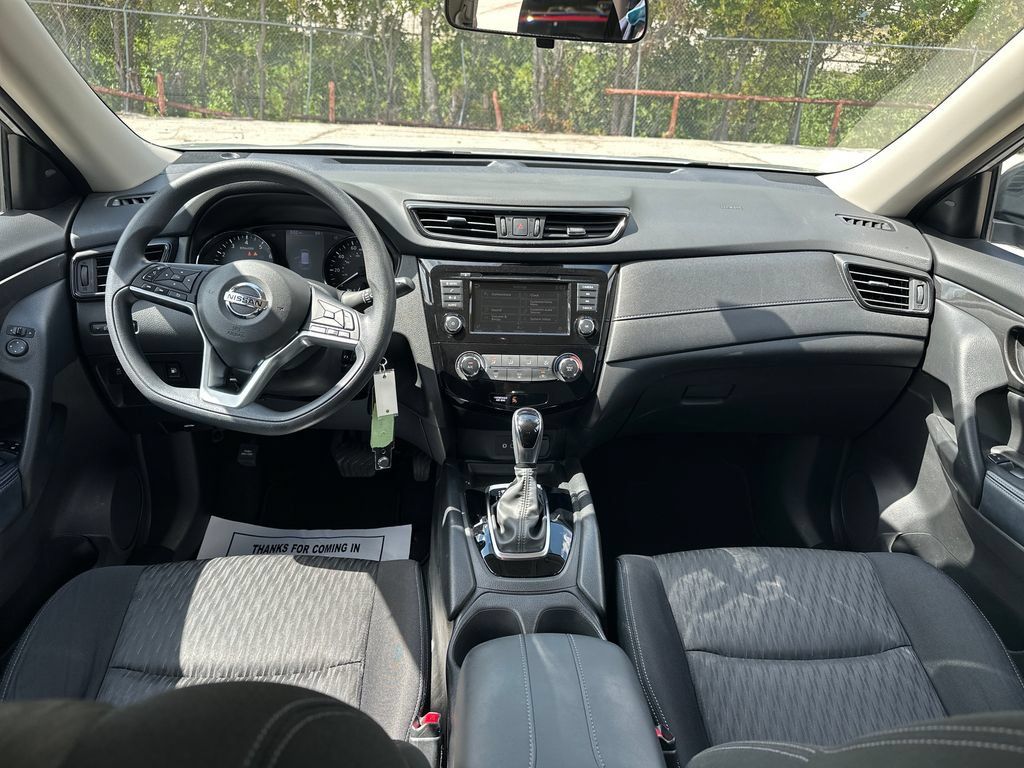 Used 2020 Nissan Rogue S FWD image 20
