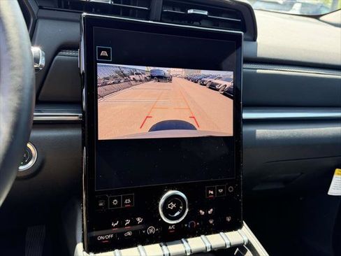 Used 2025 GMC Terrain Elevation AWD/4WD image 30