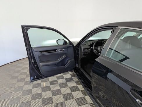 Used 2024 Honda Civic EX-L image 13