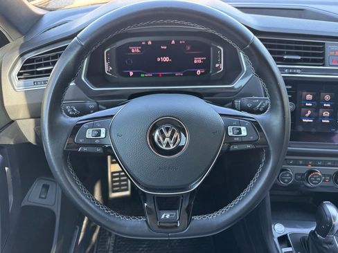 Used 2019 Volkswagen Tiguan SEL R-Line AWD/4WD image 12