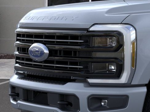 New 2026 Ford F250 Platinum AWD/4WD image 17