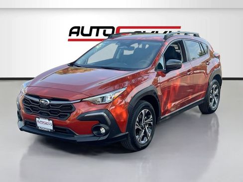Used 2024 Subaru Crosstrek 2.0i Premium w/ Crosstrek Mirror Package AWD/4WD image 3