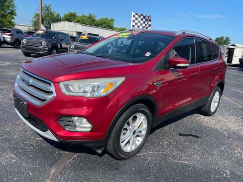 Used 2017 Ford Escape Titanium AWD/4WD image 2