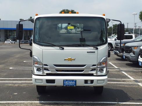 New 2025 Chevrolet Low Cab Forward 5500XG image 2