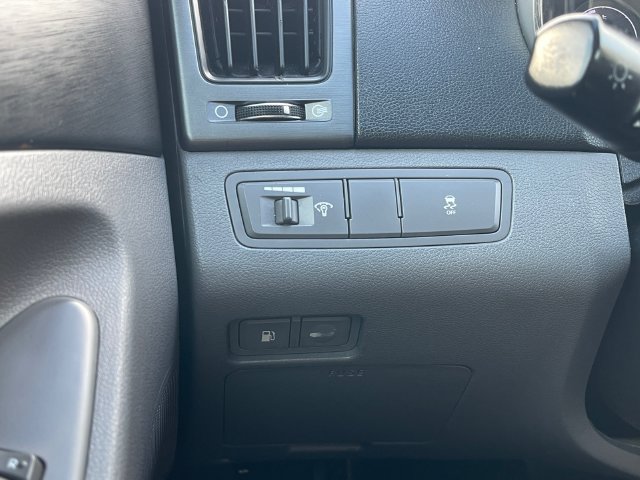 Used 2011 Hyundai Sonata GLS FWD image 26