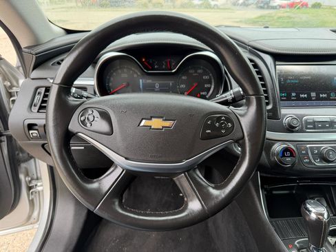 Used 2020 Chevrolet Impala LT image 15