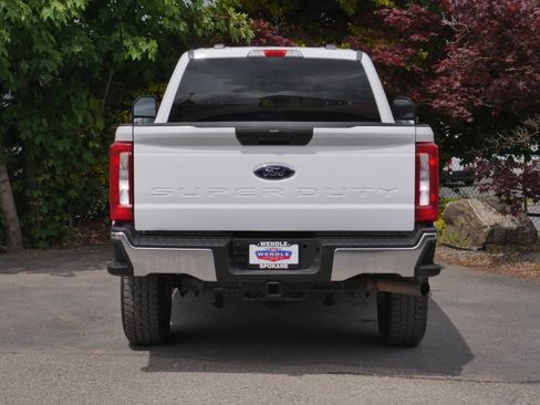 Certified 2024 Ford F350 XLT AWD/4WD image 19