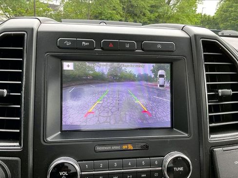 Used 2019 Ford Expedition Max Limited w/ Equipment Group 301A AWD/4WD image 15