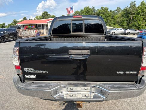 Used 2012 Toyota Tacoma 4x4 Double Cab w/ SR5 Pkg image 5
