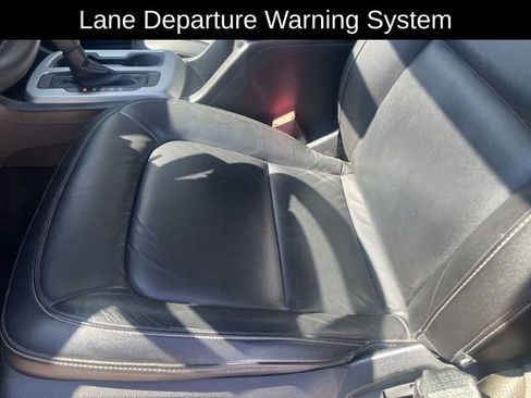 Used 2016 Chevrolet Colorado LT w/ Luxury Package, Chrome image 11