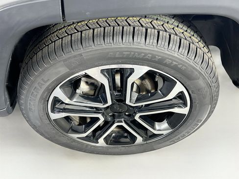 Used 2022 Jeep Compass Limited AWD/4WD image 29