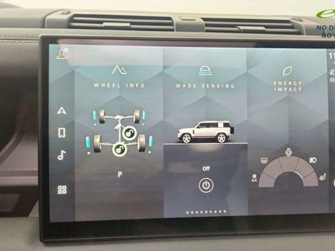 Used 2025 Land Rover Defender 110 X image 51