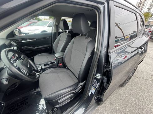 Used 2025 Kia Seltos S FWD image 38