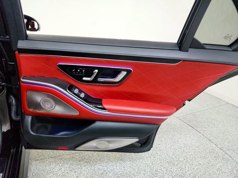 Certified 2022 Mercedes-Benz S 580 4MATIC Sedan image 39