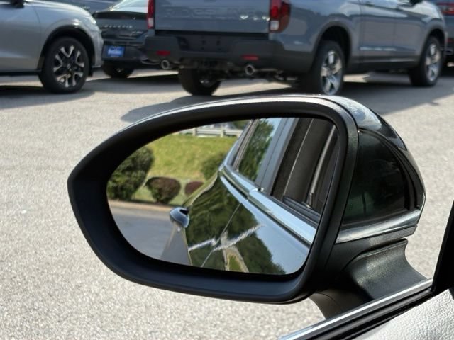 Used 2019 Chevrolet Cruze LT FWD image 34