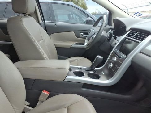 Used 2014 Ford Edge SEL w/ Equipment Group 205A image 8