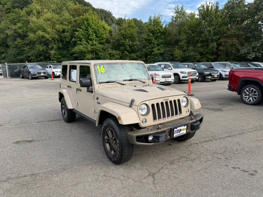 Used 2016 Jeep Wrangler Unlimited Sahara AWD/4WD image 9
