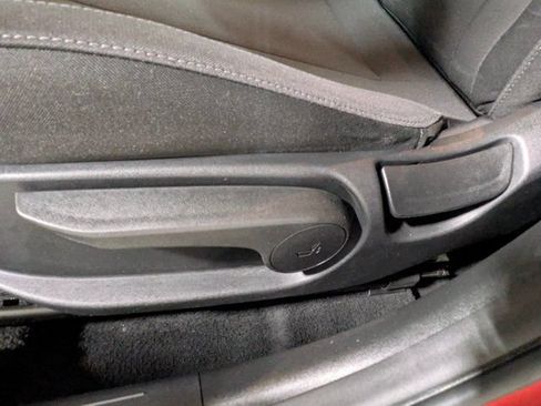Used 2023 Hyundai Elantra SEL FWD image 18