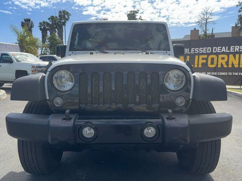 Used 2016 Jeep Wrangler Unlimited Sport AWD/4WD image 11