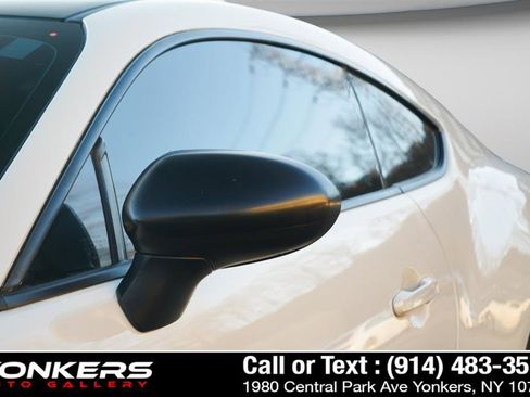 Used 2022 Subaru BRZ Premium image 27