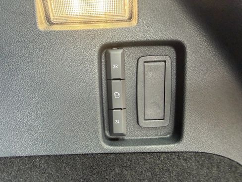 New 2026 Lincoln Aviator AWD image 17