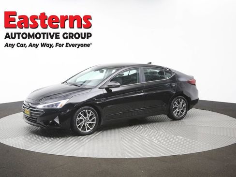 Used 2020 Hyundai Elantra Limited w/ Winter Weather Package FWD image 59