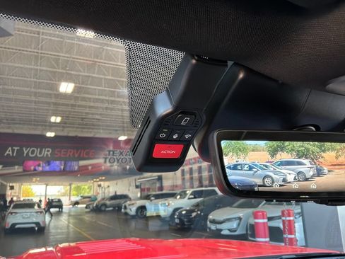 Used 2024 Toyota Tacoma TRD Sport w/ TRD Sport Premium Package RWD image 22