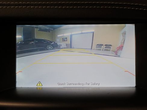 Used 2016 Buick Cascada Premium image 22