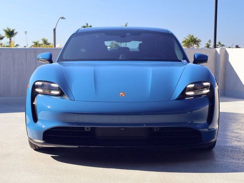 Certified 2022 Porsche Taycan 4 Cross Turismo image 6