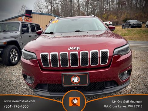 Used 2021 Jeep Cherokee Latitude Plus w/ Sun & Sound Group image 8