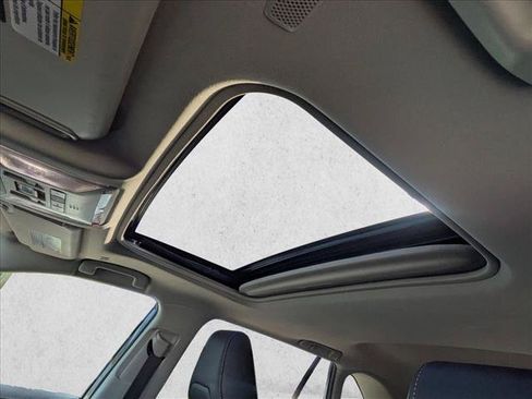 Used 2023 Toyota RAV4 XLE Premium FWD image 14