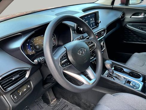Used 2019 Hyundai Santa Fe SEL FWD image 17