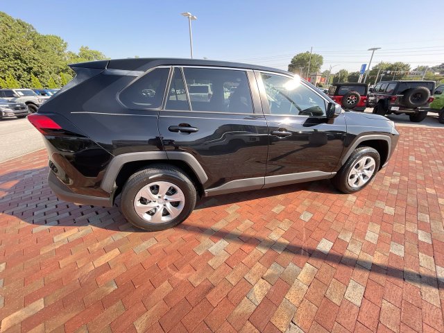 Used 2023 Toyota RAV4 LE FWD image 36