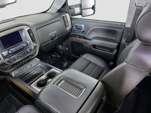 Certified 2018 GMC Sierra 3500 Denali w/ Duramax Plus Package AWD/4WD image 24