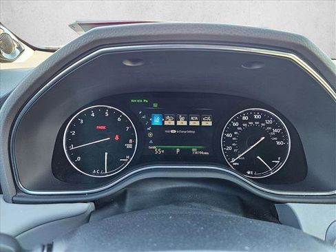 Used 2019 Toyota Avalon Limited w/ Advanced Safety Package image 11