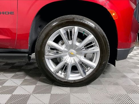 Used 2024 Chevrolet Tahoe High Country image 11