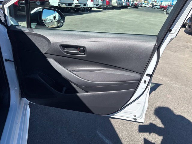 Used 2024 Toyota Corolla LE FWD image 39
