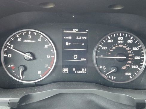 Used 2024 Subaru Ascent Premium w/ Convenience Package image 14