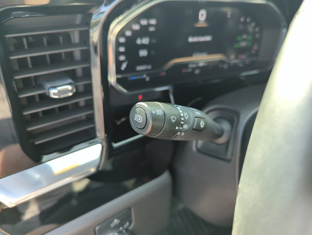 Used 2025 GMC Sierra 1500 Elevation RWD image 20