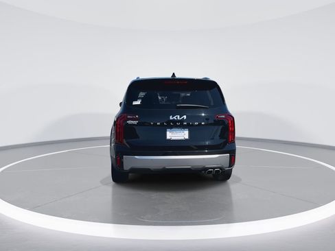 Used 2024 Kia Telluride S w/ S Sunroof Package FWD image 7