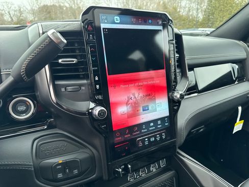 New 2026 RAM 3500 Limited image 24