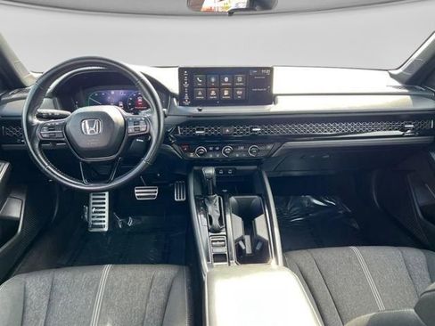 Used 2025 Honda Accord Sport image 14