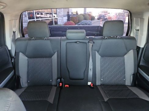 Used 2014 Toyota Tundra SR5 w/ SR5 Upgrade Package image 20