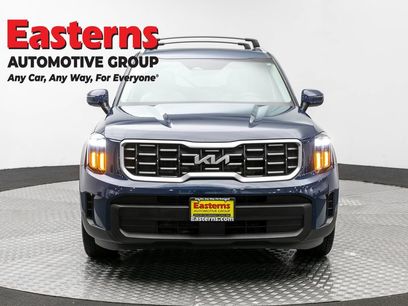 Used 2024 Kia Telluride S w/ S Sunroof Package